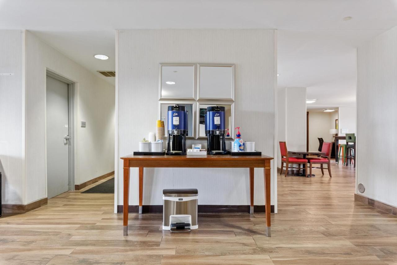 Allentown Park Hotel, Ascend Hotel Collection Fogelsville Екстериор снимка