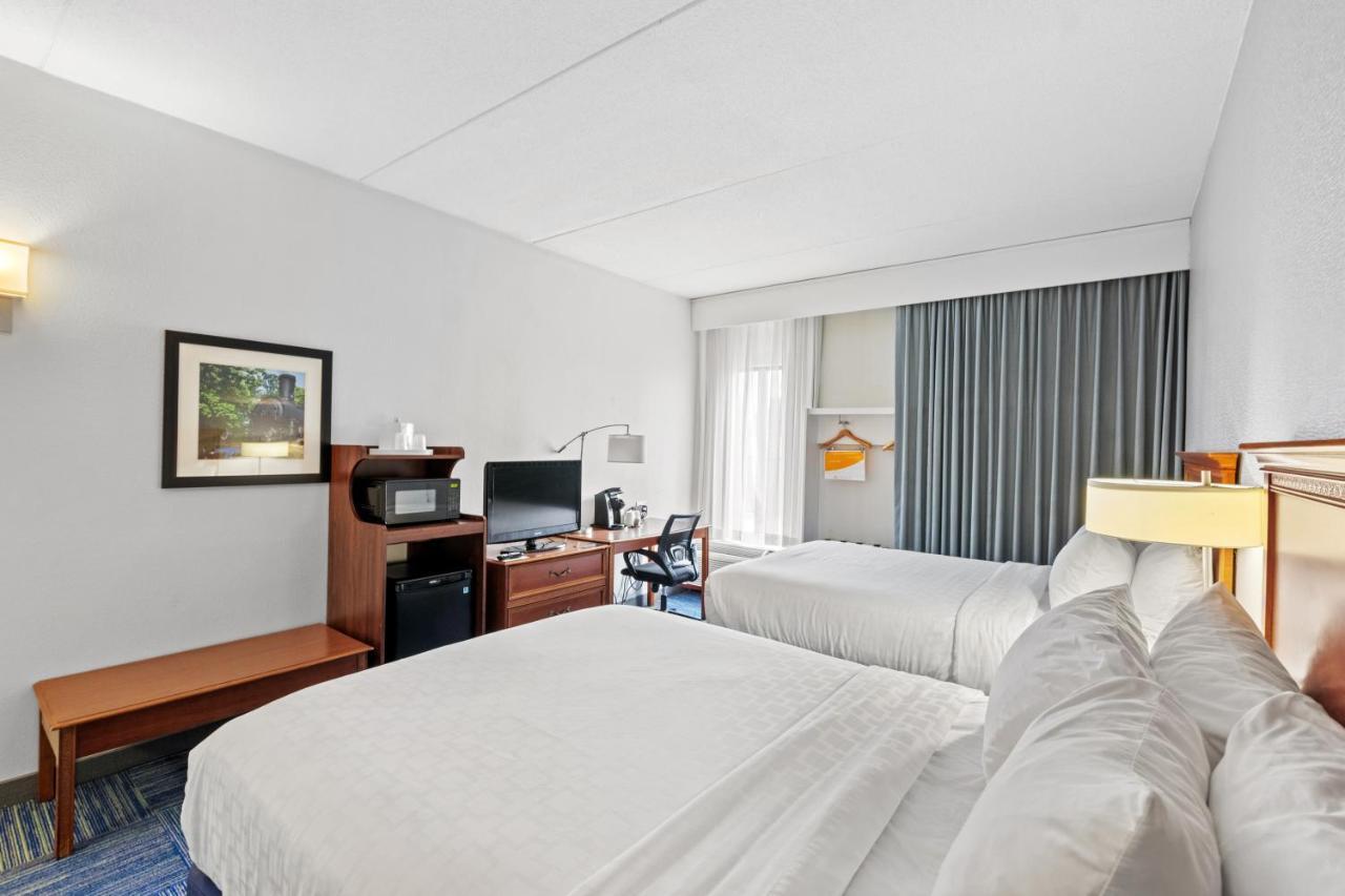 Allentown Park Hotel, Ascend Hotel Collection Fogelsville Екстериор снимка
