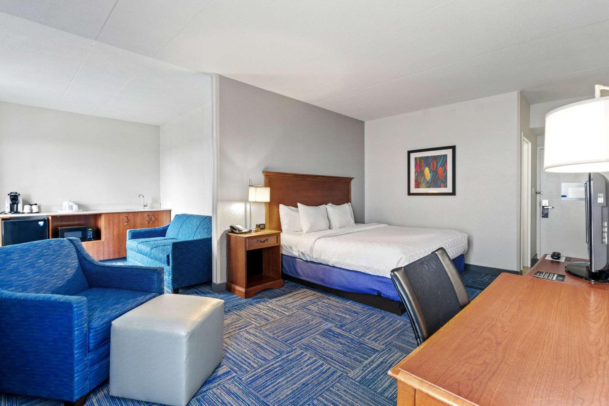 Allentown Park Hotel, Ascend Hotel Collection Fogelsville Екстериор снимка